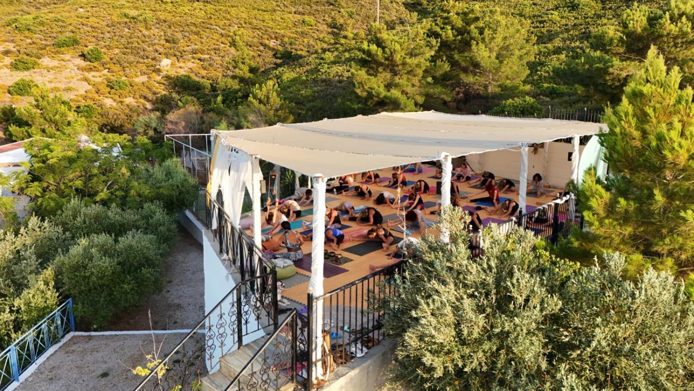Karras Star Hotel Évdilos Exterior foto