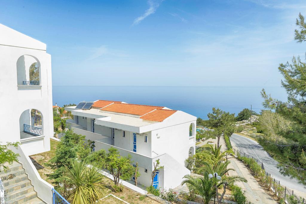Karras Star Hotel Évdilos Exterior foto