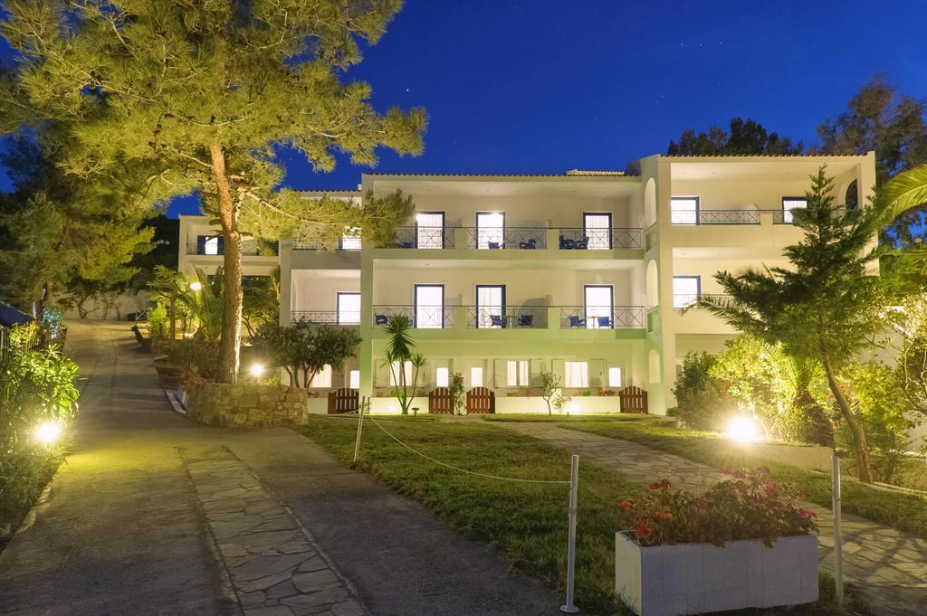 Karras Star Hotel Évdilos Exterior foto