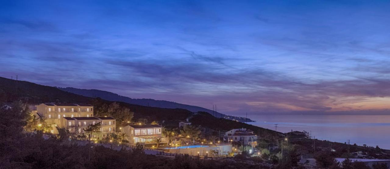 Karras Star Hotel Évdilos Exterior foto