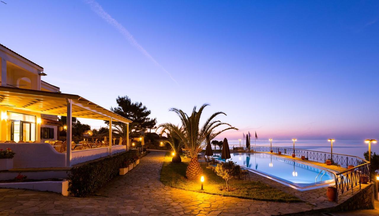 Karras Star Hotel Évdilos Exterior foto